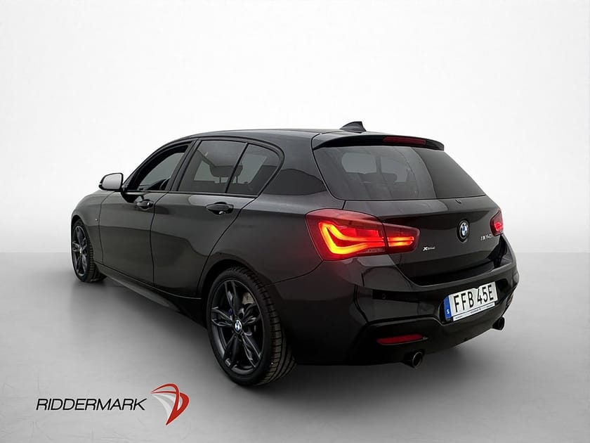 Bild 5 av BMW M140i xDrive M140 340hk Navi Skinn Kamera H/K  Keyless-Go