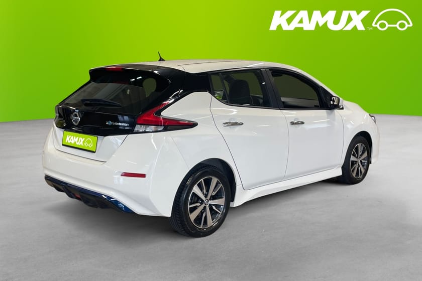 Bild 4 av Nissan Leaf 40 kWh  Kamera ACC CarPlay Rattvärme Farthållare