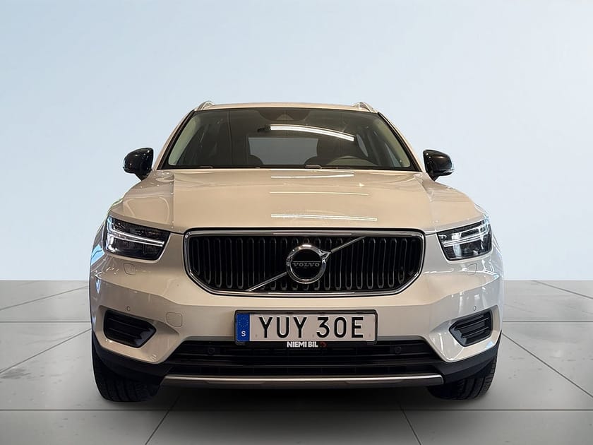 Bild 2 av Volvo XC40 T3 Momentum/Psens/SoV-hjul/Keyless/P-värmare