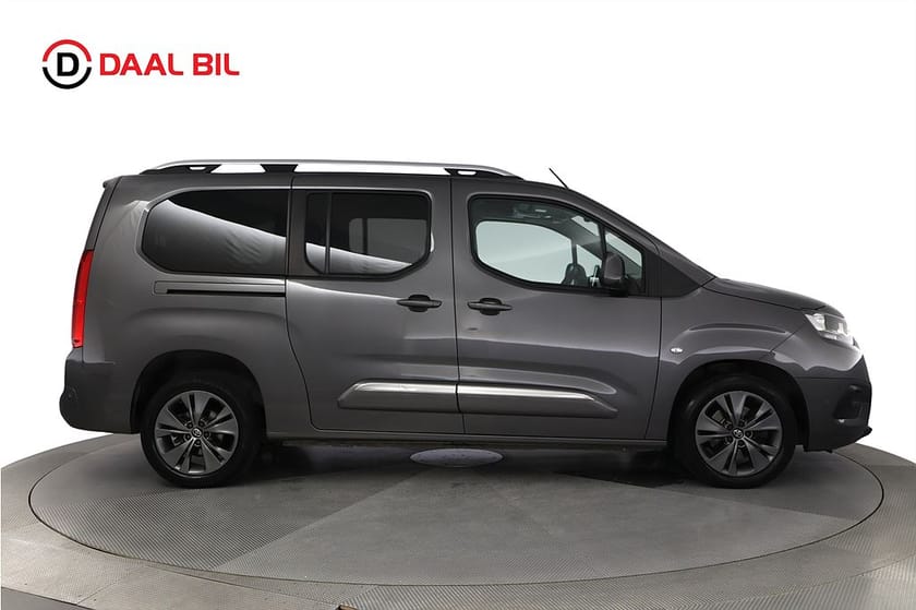 Bild 5 av Toyota ProAce City Verso 1.2 TURBO 131HK ACTIVE 7-SITS DRAG NFC HUD B-KAM