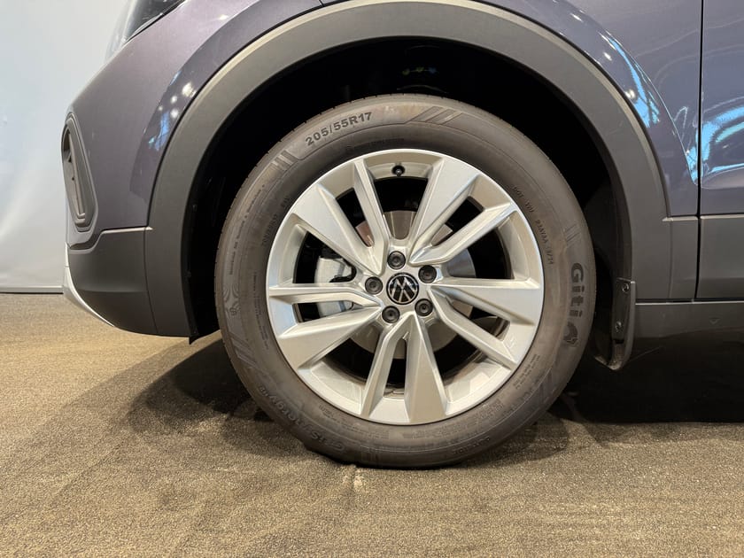 Bild 2 av Volkswagen T-Cross Edition