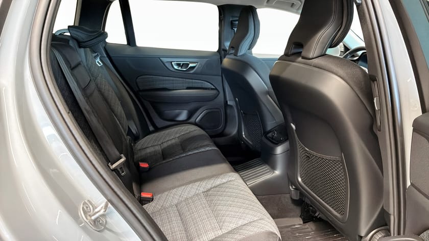 Bild 5 av Volvo V60 T6 Recharge Drag navi Kamera
