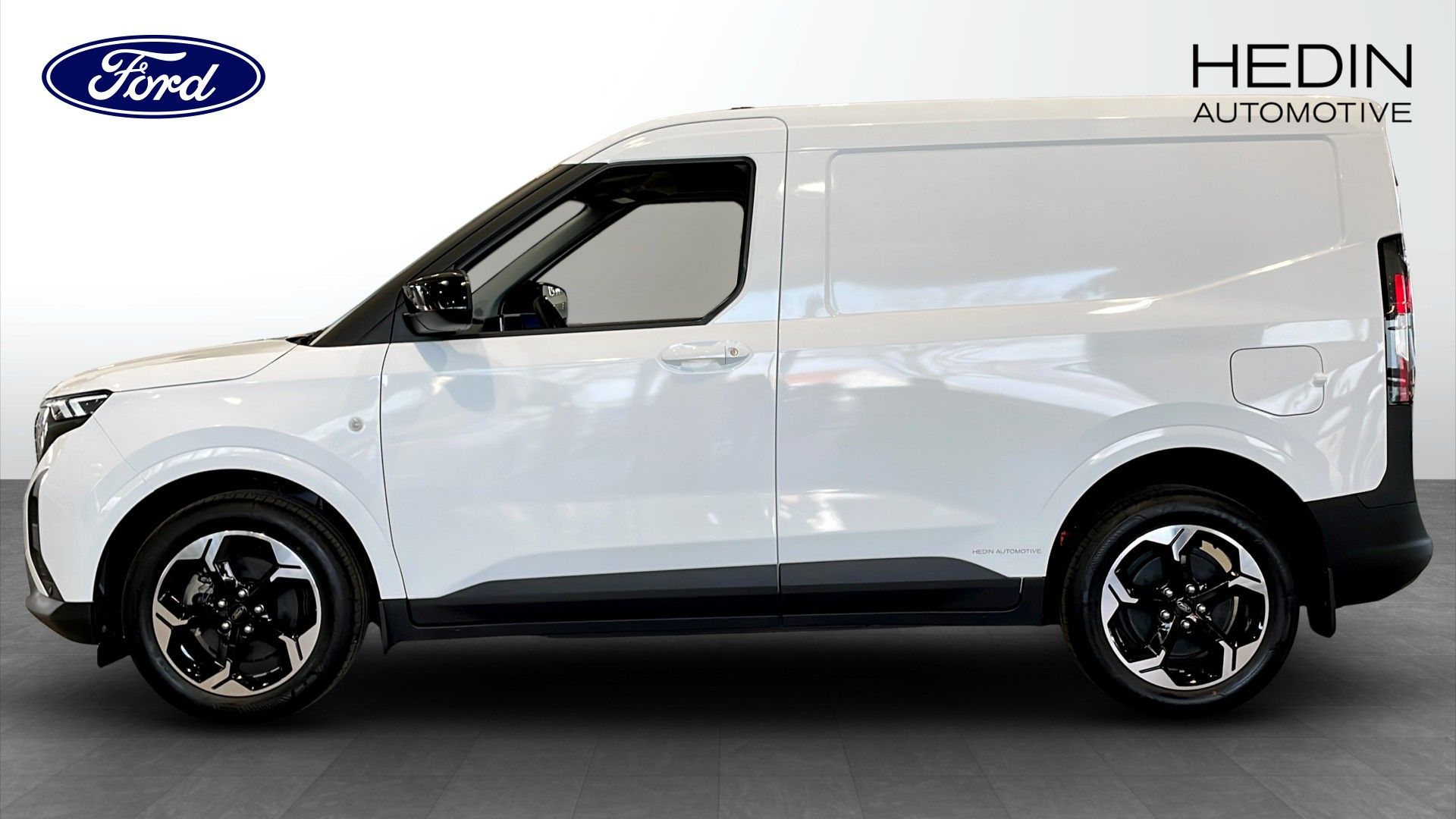 Ford E-Courier Limited Skåp 136 HK 2026, bild 3/26