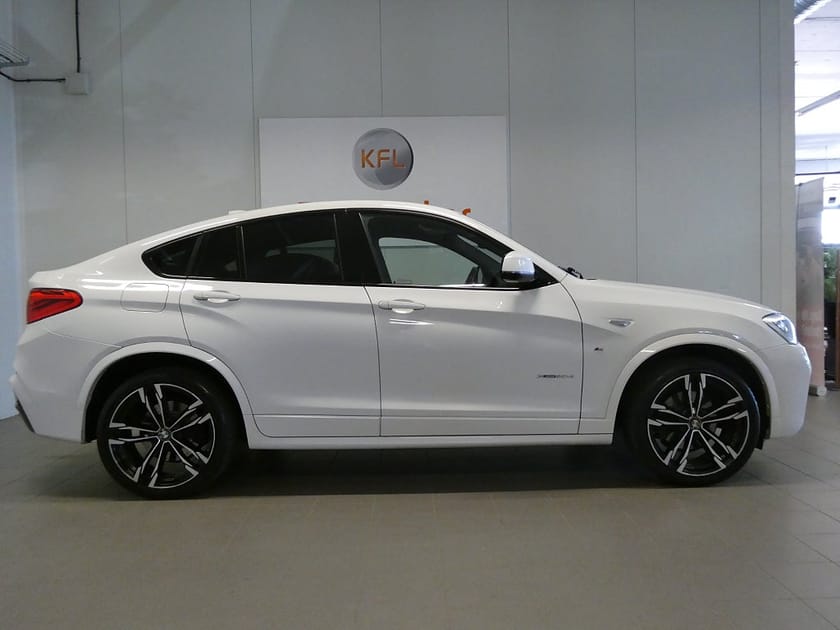 Bild 4 av BMW X4 xDrive20d M Sport Aut-Drag-Värmare-Kamera-Skinn-H&K