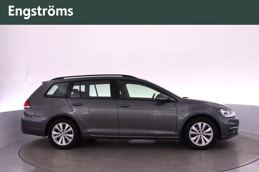 Bild 2 av Volkswagen Golf Sportscombi 1.0 TSI Dragkrok Backkamera