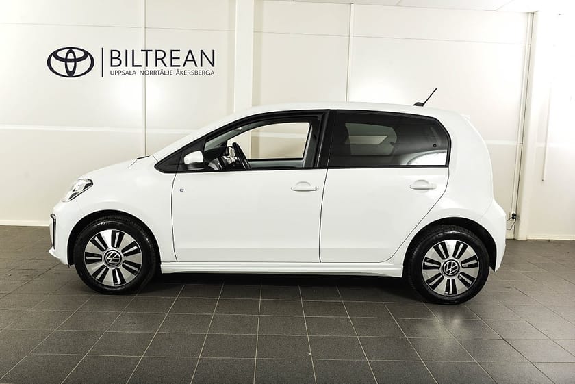Bild 2 av Volkswagen e-up! Backkamera P-sensorer bak Vinterhjul