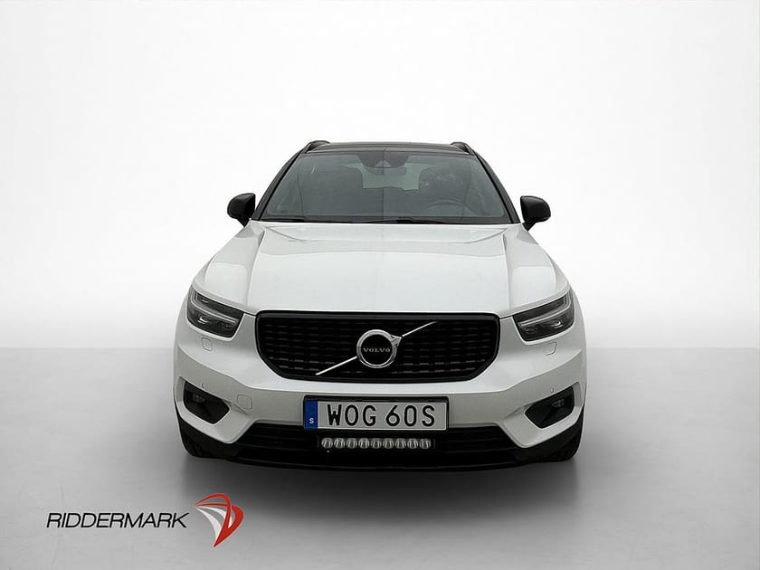 Bild 2 av Volvo XC40 Recharge T4 R-Design Värm H/K Drag Kamera Skinn
