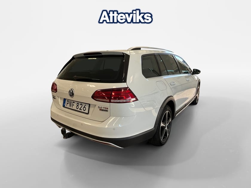 Bild 3 av Volkswagen Golf Alltrack Variant 4MOTION 184hk *Drag/Kamera*