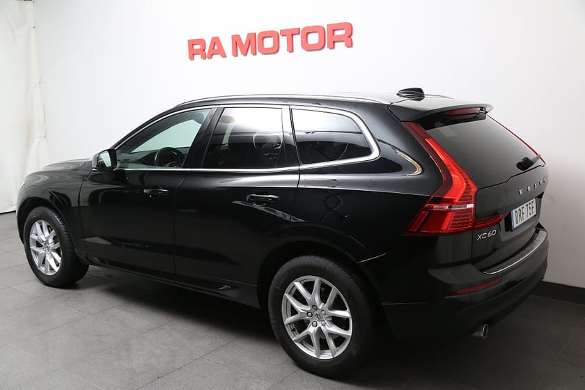 Bild 5 av Volvo XC60 B5 Bensin 250hk Momentum Adv SE AWD Kamera Navi Leasbar