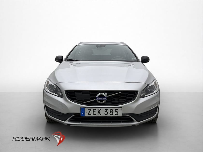 Bild 2 av Volvo V60 Cross Country D4 190hk AWD Classic Plus Värm Drag