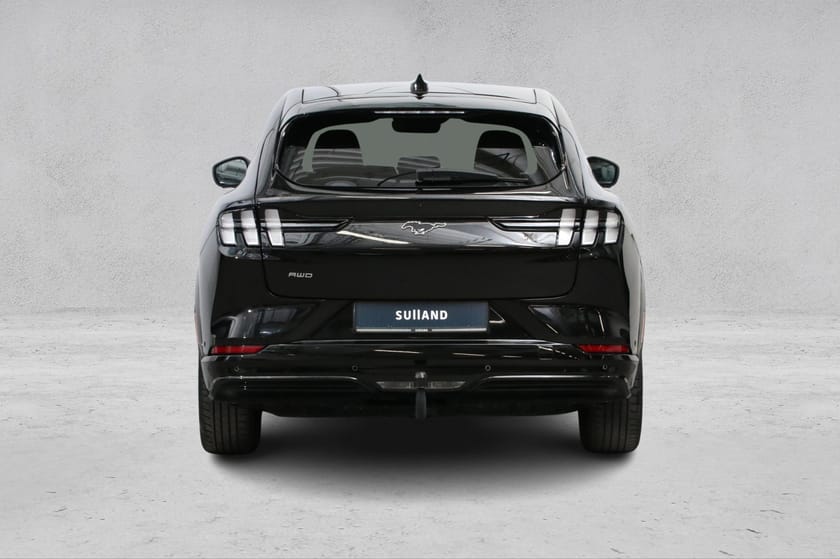 Bilde 4 av Ford Mustang Mach-E Long Range AWD LR Premium /Batteritest/Pano/Krok/Fjernstart/B&O++