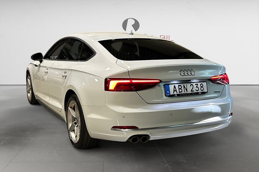 Bild 5 av Audi A5 Sportback SB 2.0 TDI 190 HK AUT Q SPORT NAVI DRAG D-VÄRM COCKPIT 18"