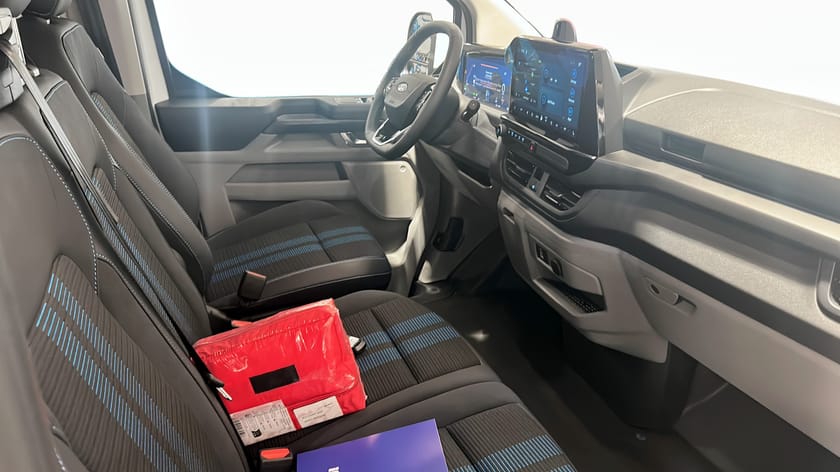 Bild 3 av Ford E-Transit Custom 340 AWD