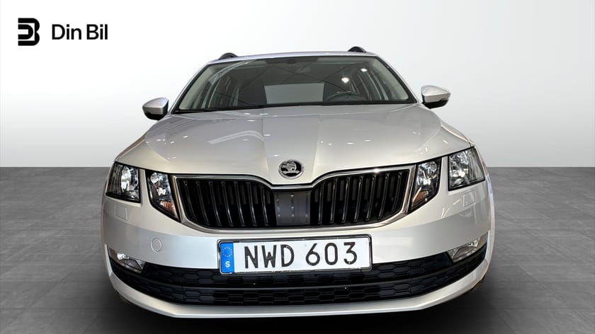 Bild 4 av Škoda Octavia Kombi Ambition 1,0 TSI 115hk | B-sensorer