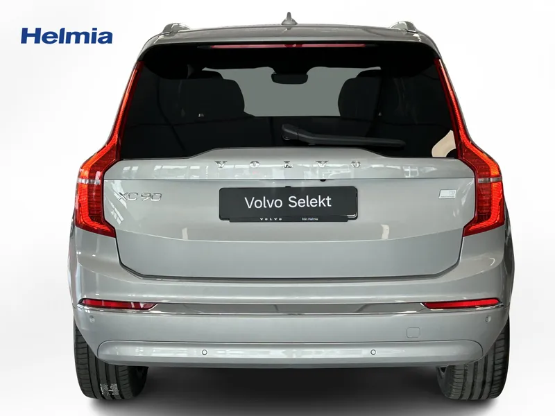Bild 8 av 17 – Volvo XC90 7-seater Recharge T8 Ultimate Bright