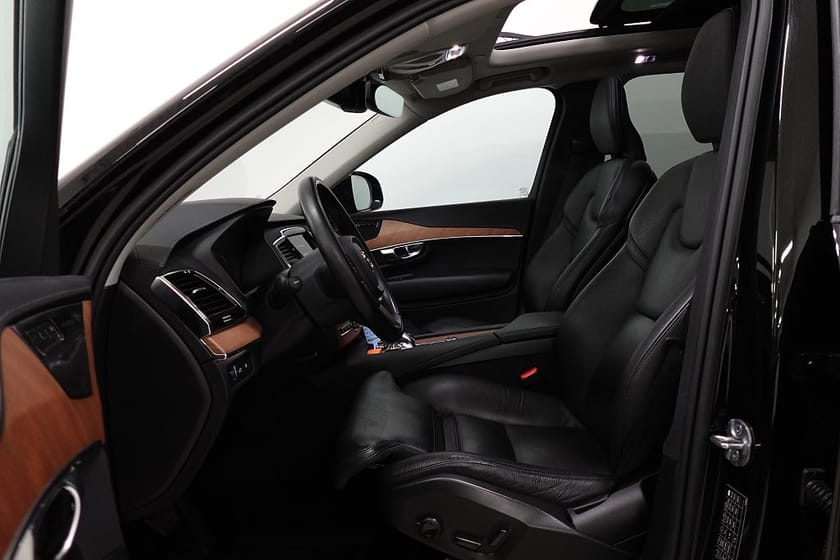 Bild 4 av Volvo XC90 7-seater 7-Sits 18,8kWh T8 AWD Inscription HuD Pano Drag H/K