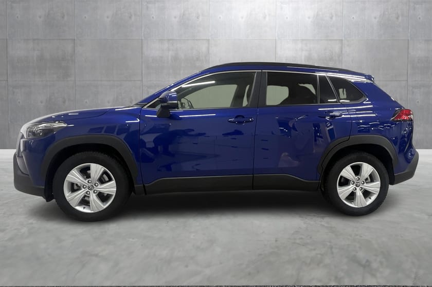 Bilde 2 av Toyota Corolla Cross Hybrid AWD-i Active - LED - Adaptiv cruise - Ryggekam.
