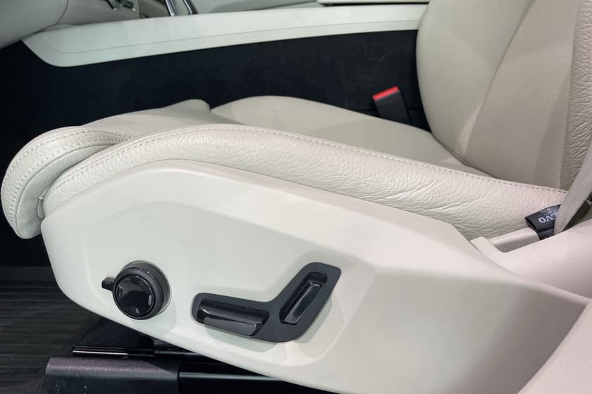 Bild 5 av Volvo XC60 Recharge T6 II Plus Dark Edition.