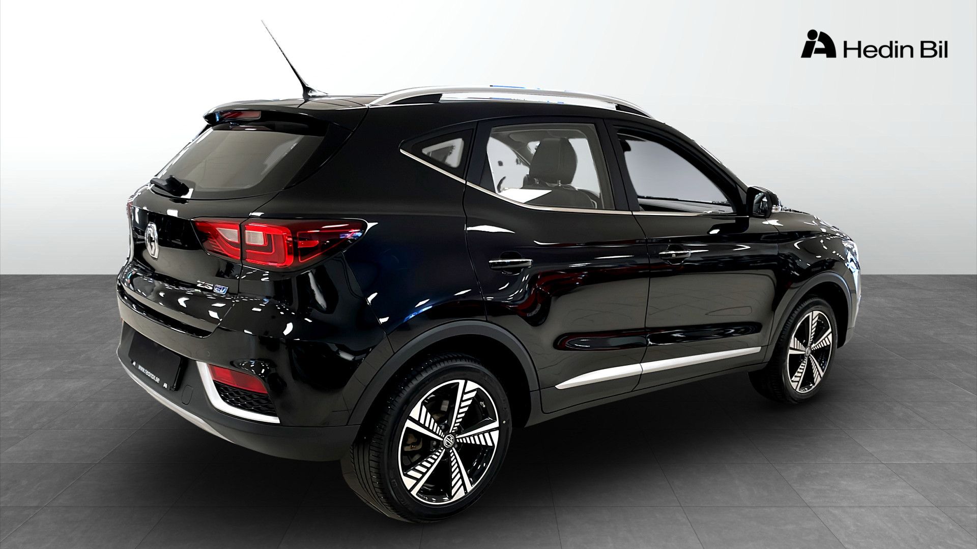 MG ZS LUXURY 45 KWH MY21 2021, photo 2/10