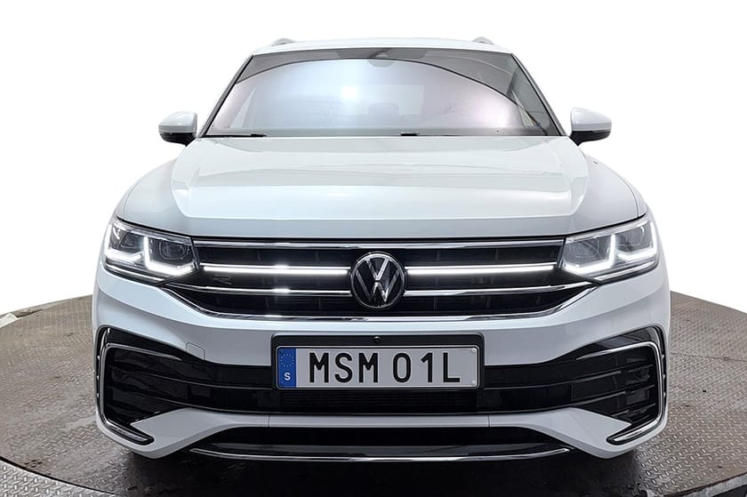 Bild 3 av Volkswagen Tiguan Allspace 7-sätes 7sits 2.0 TDI 4M R-Line Drag 360° Värmare H/K *SE SPEC*