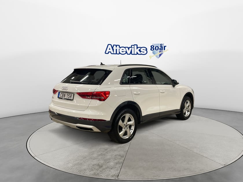 Bild 3 av Audi Q3 35 TFSI 150hk S-TRONIC Drag/Värmare