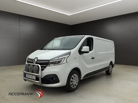 Renault Trafic Skåpbil L2 2.0dCi Värmare Dragkrok LED B-Kamera MOMS