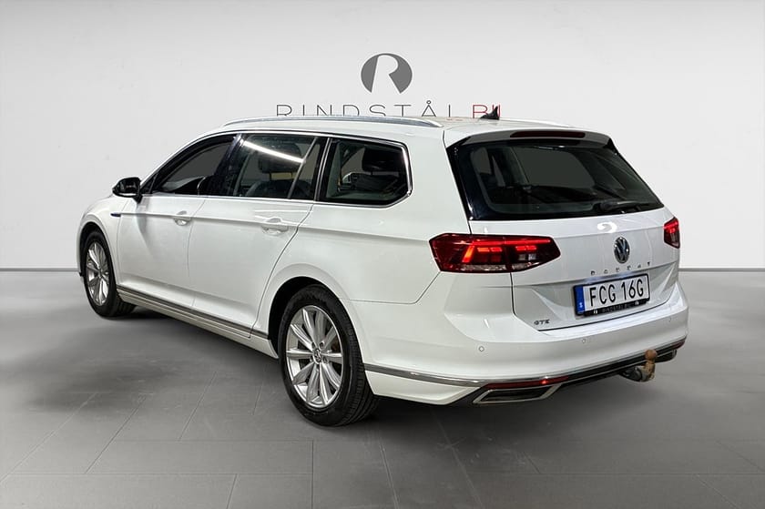 Bild 5 av Volkswagen Passat Sportscombi GTE SC 1.4 TSI 218 HK DSG DRAG B-VÄRM COCKPIT NAVI PDC