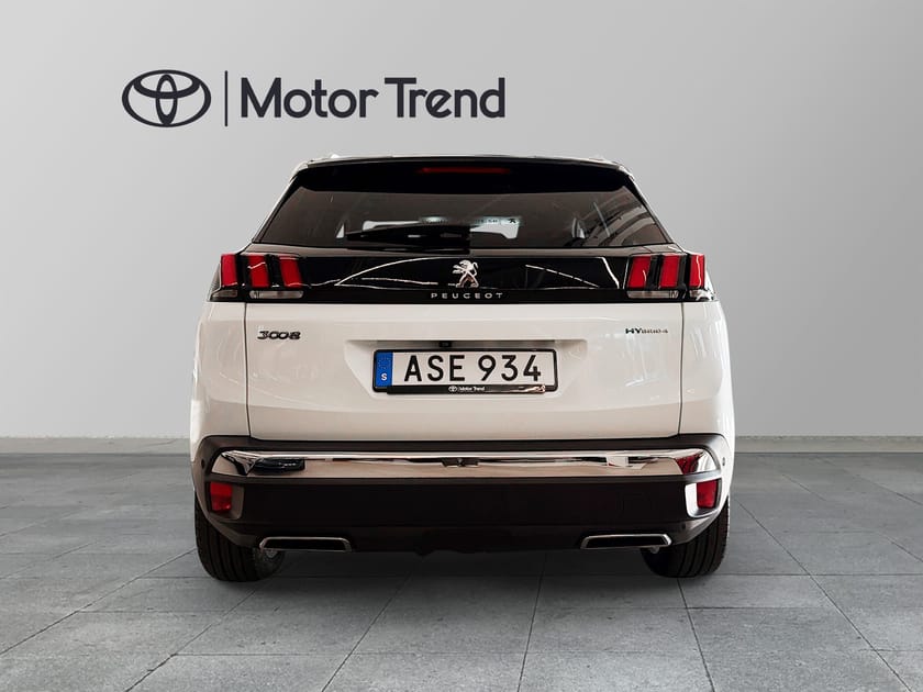 Bild 4 av Peugeot 3008 GT HYBRID4 PHEV 300hk Aut 4WD CARPLAY NAV