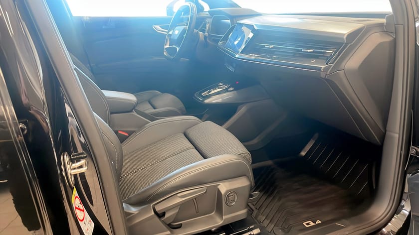 Bild 3 av Audi Q4 40 e-tron E-tron, S-Line, Sonos, Carplay, 204Hk, 2023