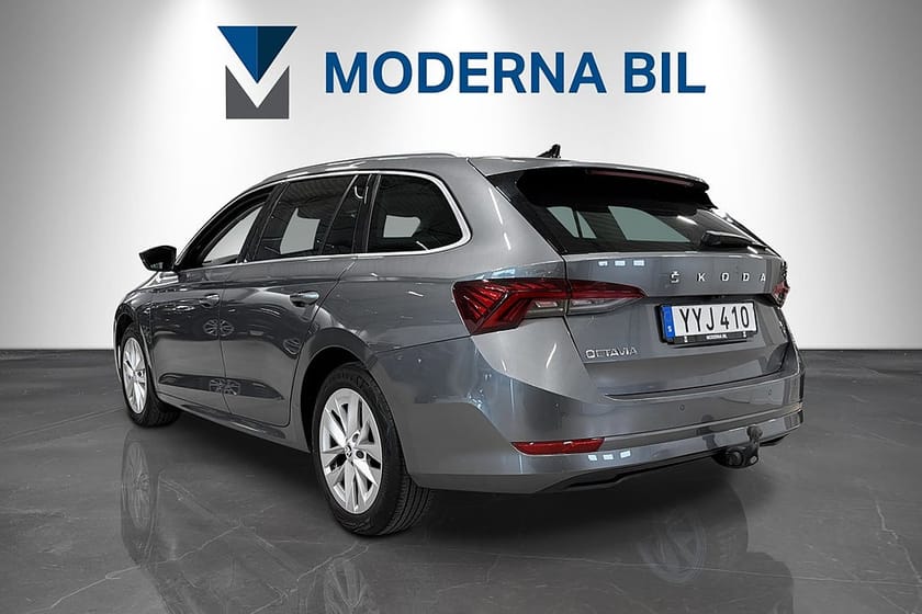 Bild 3 av Škoda Octavia Kombi Skoda 1.5 TSI G-Tec Style Drag Värmare Cockpit Se-Spec!