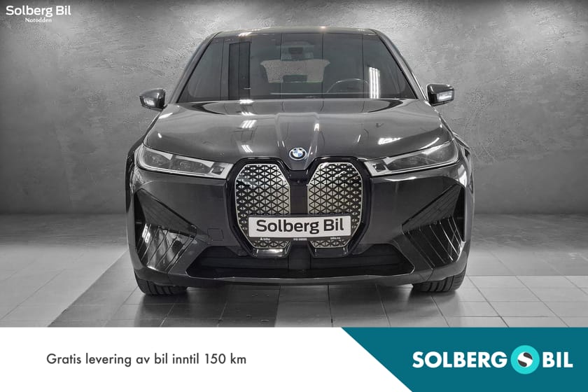 Bilde 2 av BMW iX xDrive40 Fully Charged|ACC|360|H/K|DAB|H.Feste++