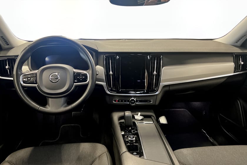 Bild 4 av Volvo V90 Cross Country B5 AWD Momentum 250HK