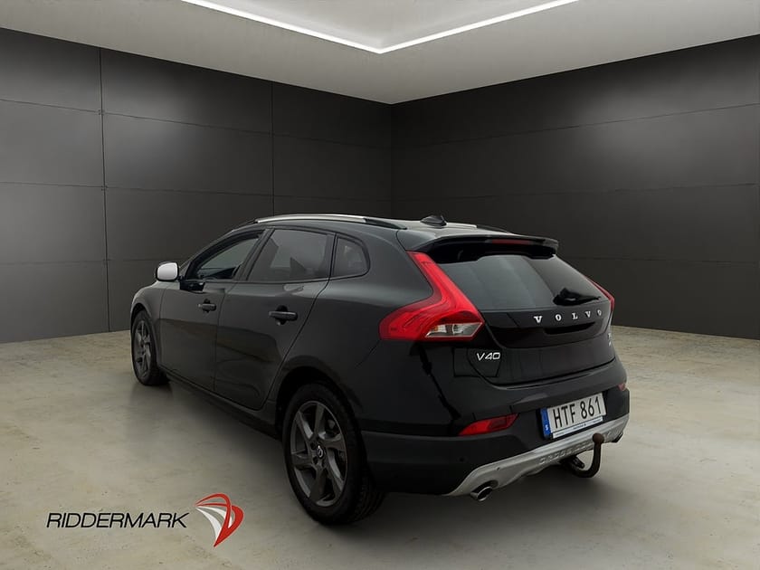 Bild 4 av Volvo V40 Cross Country T4 AWD Summum Värmare Skinn Dragkrok