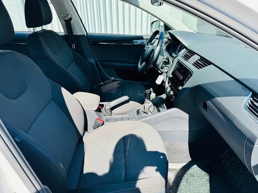 Bild 5 av Škoda Octavia Kombi Skoda 1.4 TSI 110HK G-TEC STYLE / DRAG / CARPLAY