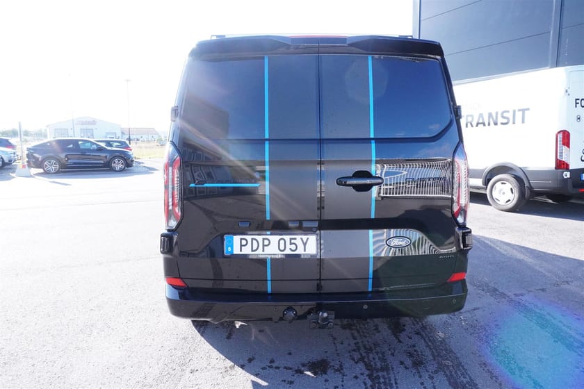 Bild 5 av Ford Transit Custom 82.5 kWh AWD E-Custom Skåp Sport 340l Elmotor 210kw 286hk 1-Växlad El
