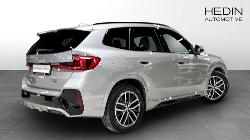 Bild 2 av BMW X1 xDrive25e xDrive 25e M sport Active Edt Elstolar Drag