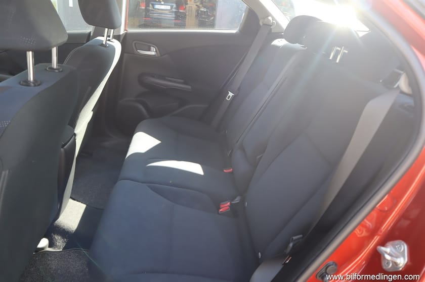 Bild 5 av Honda Civic Tourer 1.6 i-DTEC Wagon 120hk Sport Dragkrok Svensksåld 1 ägare