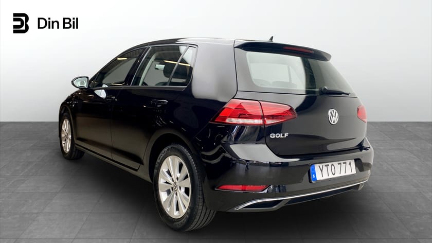 Bild 3 av Volkswagen Golf TSI115 DSG P-sensorer fram och bak/app-connect