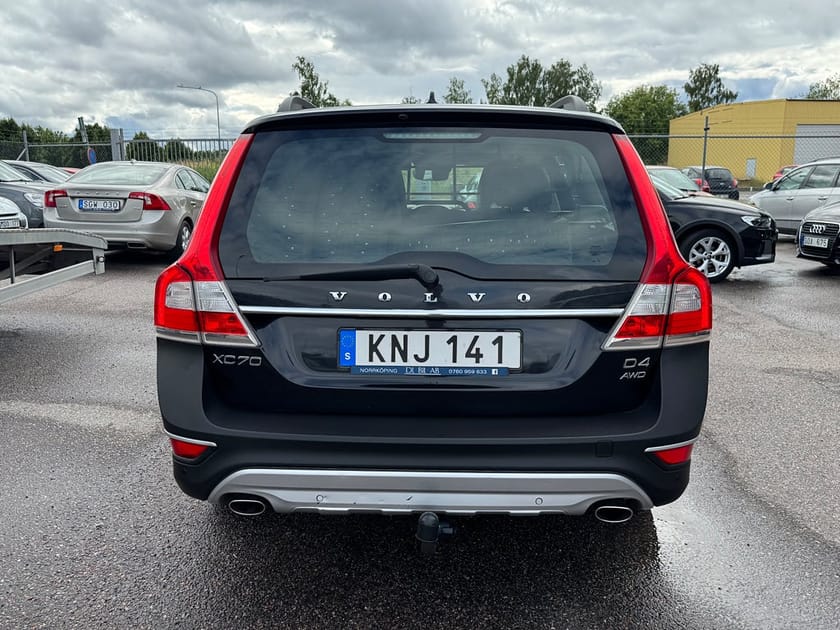 Bild 4 av Volvo XC70 D4 AWD 181hk Summum BE PRO|D-VÄRM|DRAG|LUCKA|