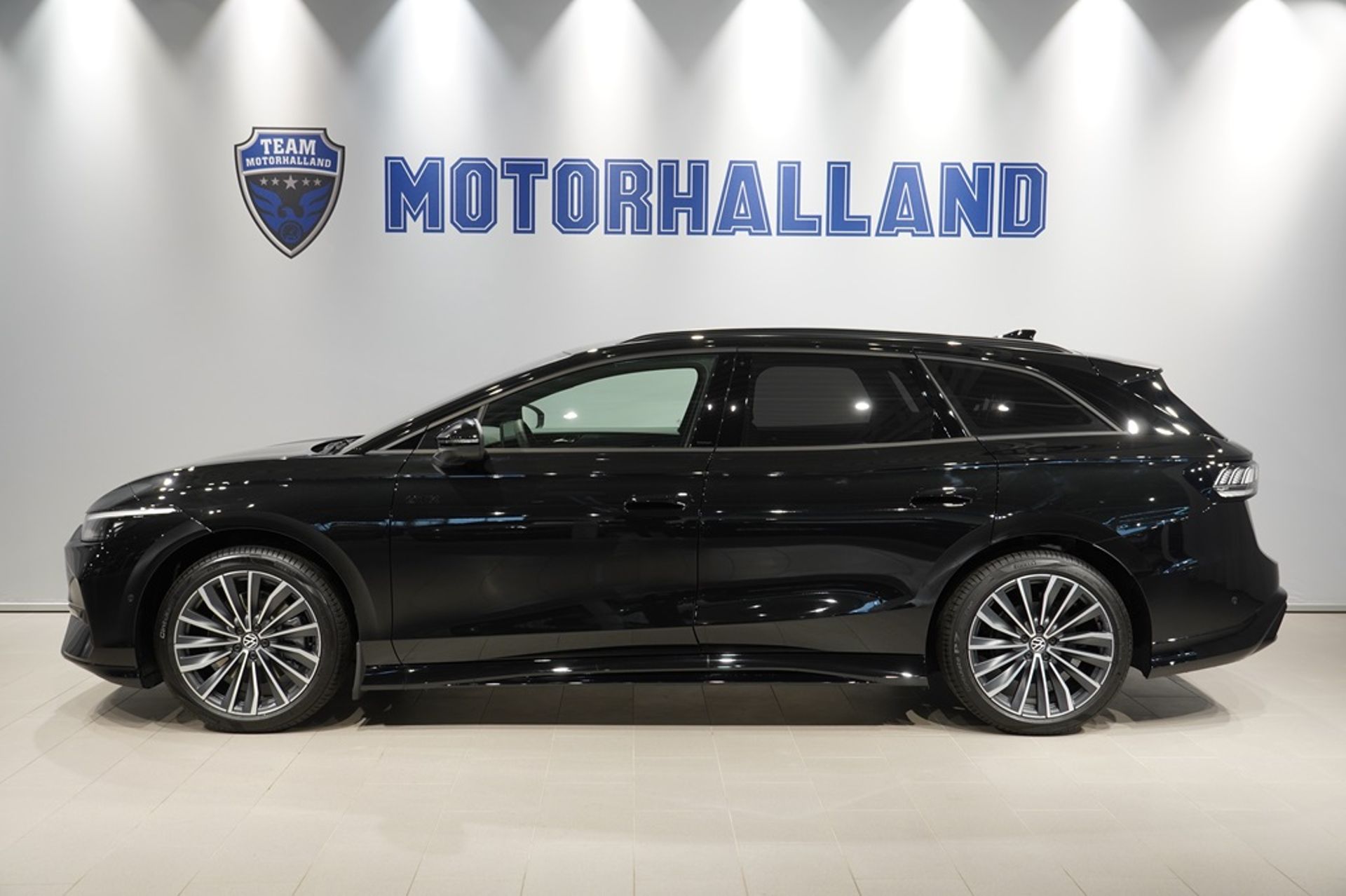 Volkswagen ID.7 GTX Tourer 2027, bild 3/10