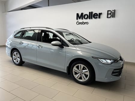 Volkswagen Golf Sportscombi LIFE 1.5 eTSI 150HK DSG|Värmare|Drag