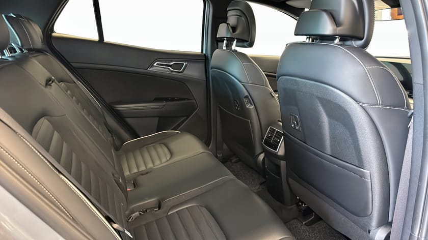 Bild 5 av Kia Sportage PHEV GT LINE PANOR TWO COLOR