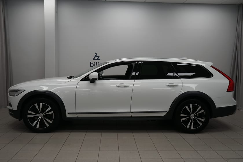 Bild 2 av Volvo V90 Cross Country D4 AWD Advanced Edt | Drag | Förarstol elmanövrerad |