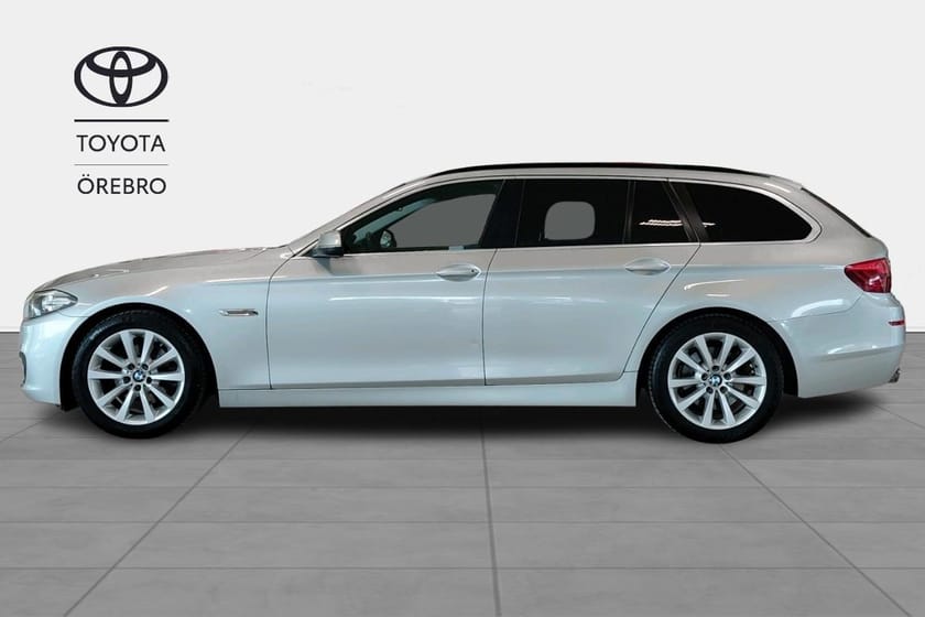Bild 2 av BMW 520d Touring Connected Drive Aut Drag Mv V-hjul