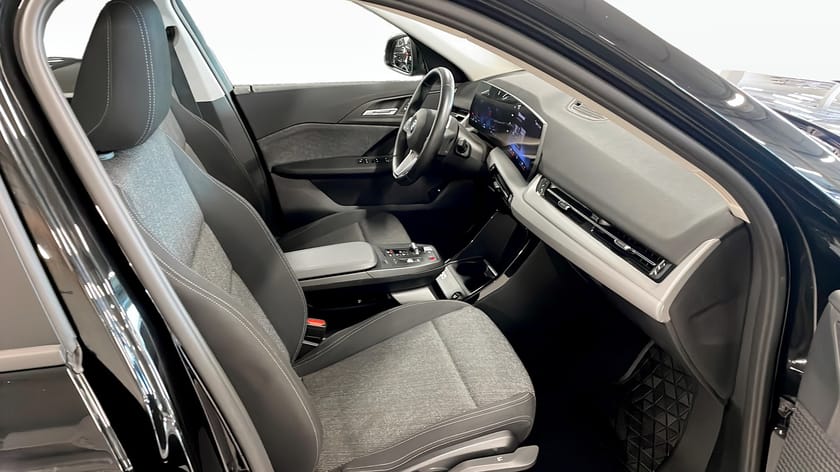 Bild 3 av BMW X1 sDrive18i Drag Navi Backkamera