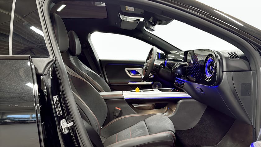 Bild 3 av Mercedes-Benz CLA 250+