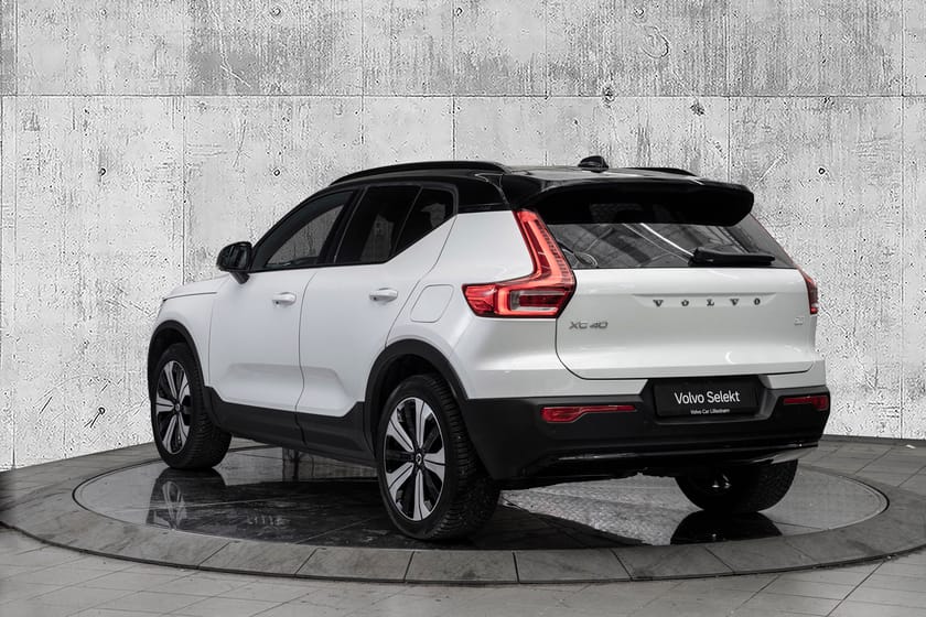 Bilde 5 av Volvo XC40 Recharge Twin motor El. Plus 408Hk. Hengerfeste!