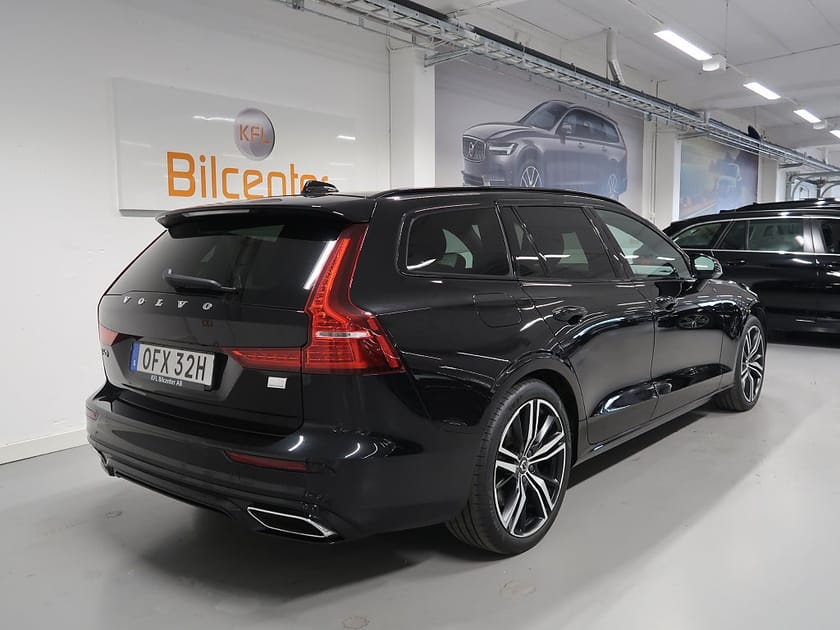 Bild 5 av Volvo V60 Recharge T6 AWD R Design Aut-V däck ingår-Kamera