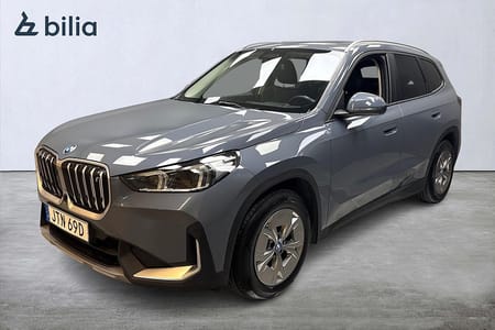 BMW iX1 xDrive30 xDrive30/ Pano/ KeyLess/ Drag