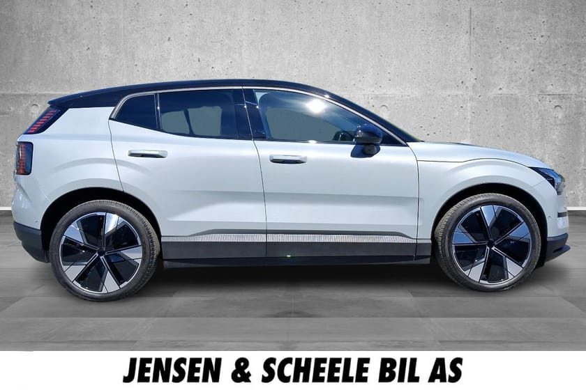 Bilde 5 av Volvo EX30 Twin Motor Performance Ultra - 360 kamera, H&K, Soltak